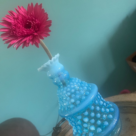 Meet your Posher, Ashley - Picture 1 of 1